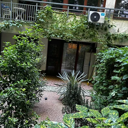 בודפשט Exclusive Apartment All Inclusive מראה חיצוני תמונה